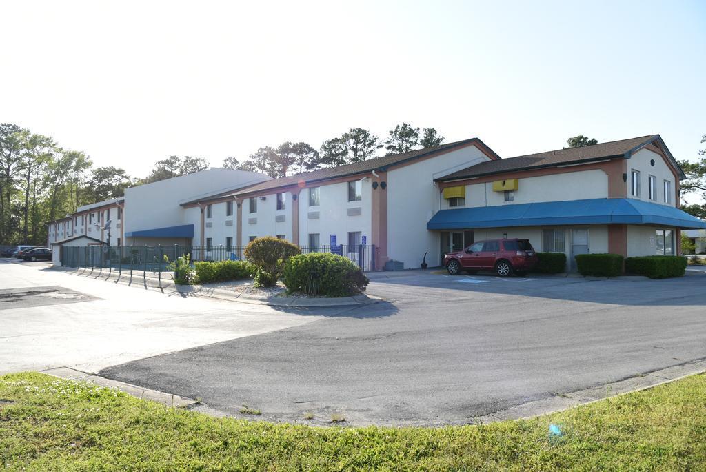 Econo Lodge Cherry Point Havelock Extérieur photo