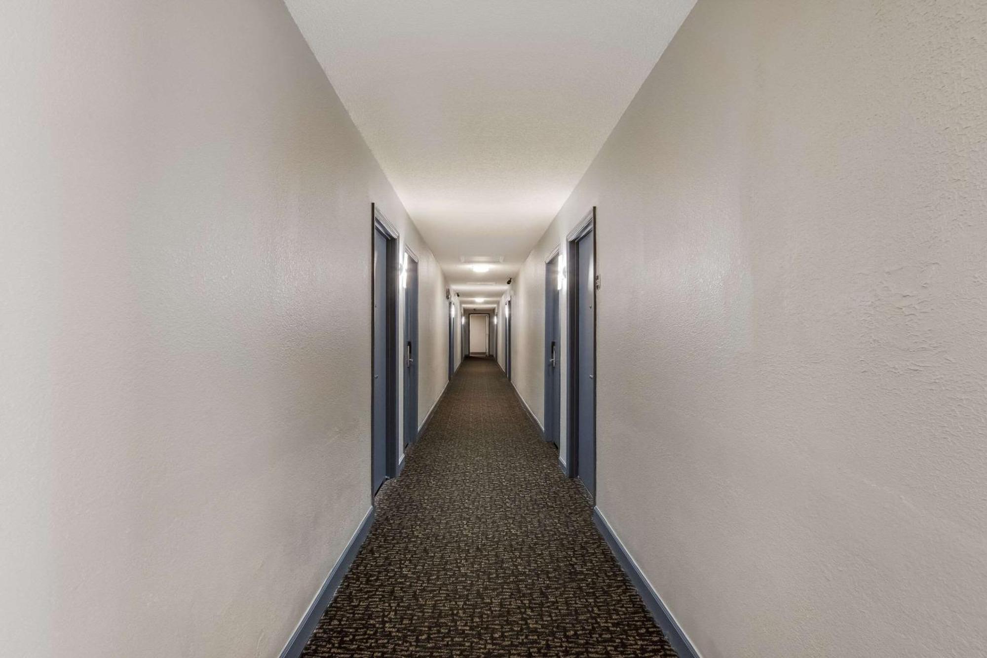 Econo Lodge Cherry Point Havelock Extérieur photo