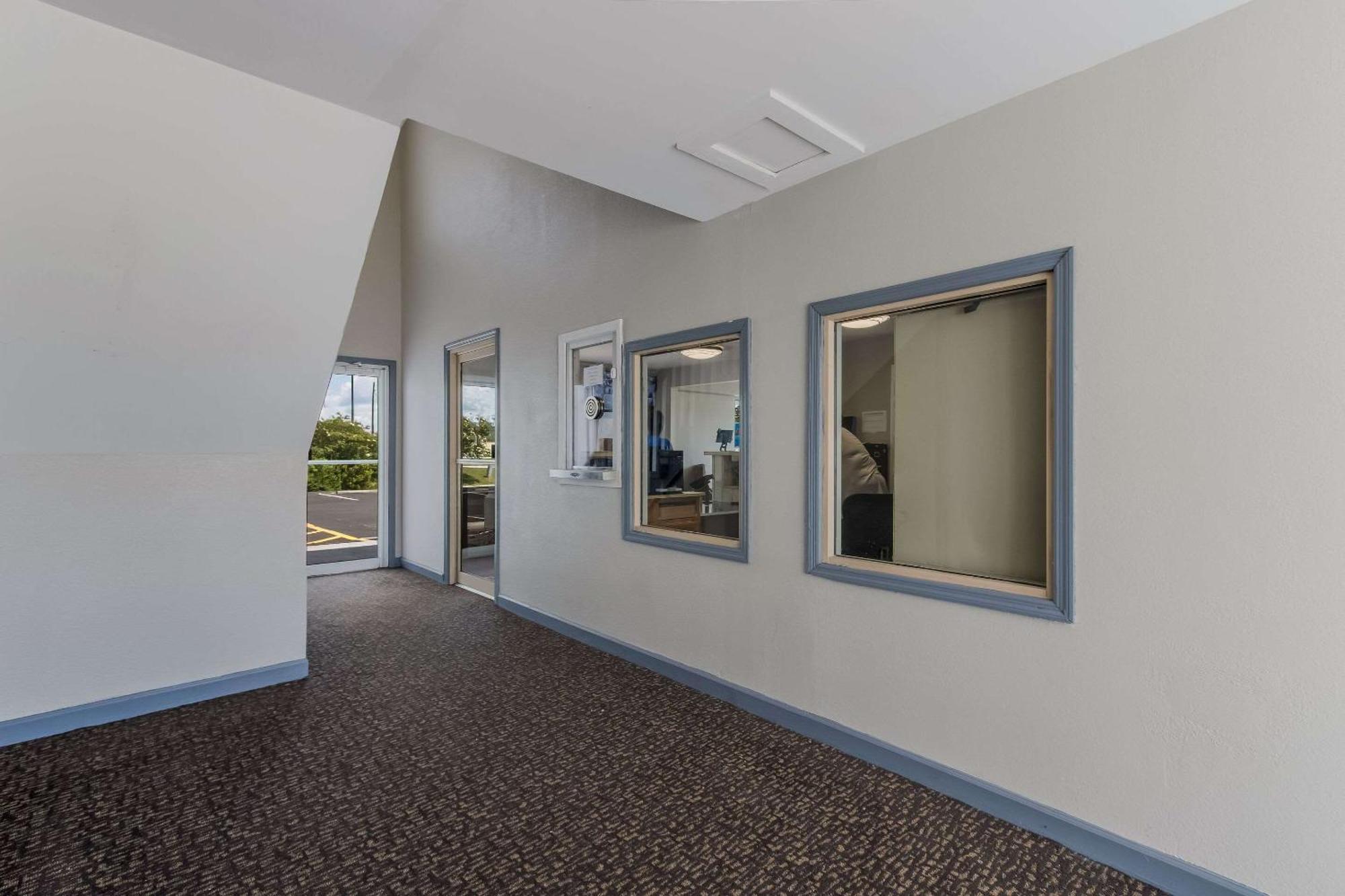 Econo Lodge Cherry Point Havelock Extérieur photo