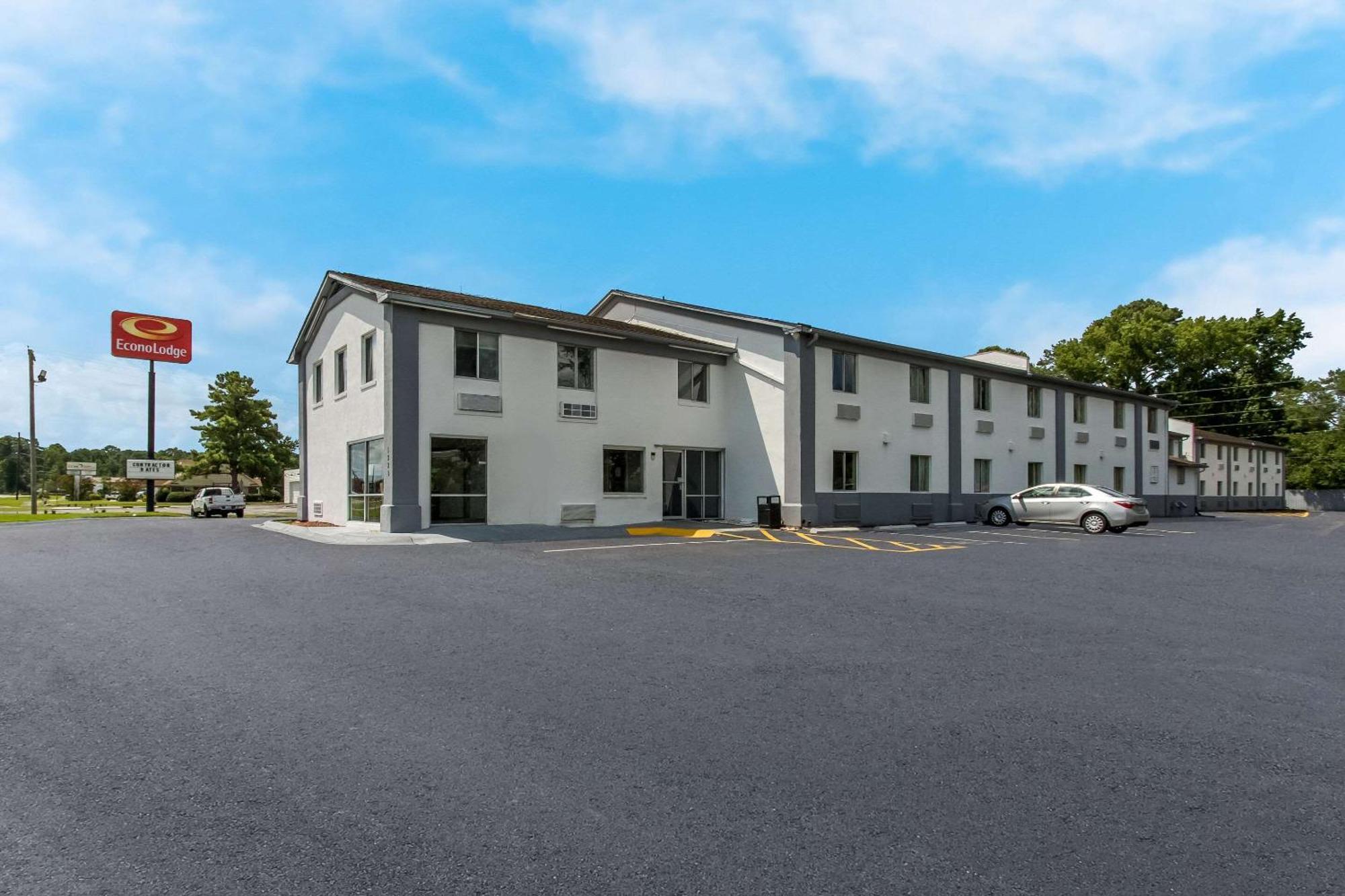 Econo Lodge Cherry Point Havelock Extérieur photo