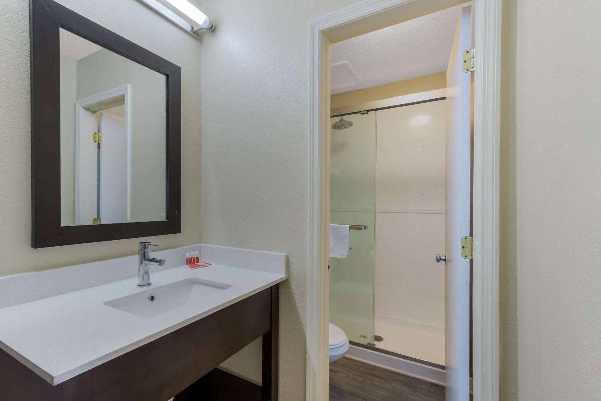 Econo Lodge Cherry Point Havelock Extérieur photo
